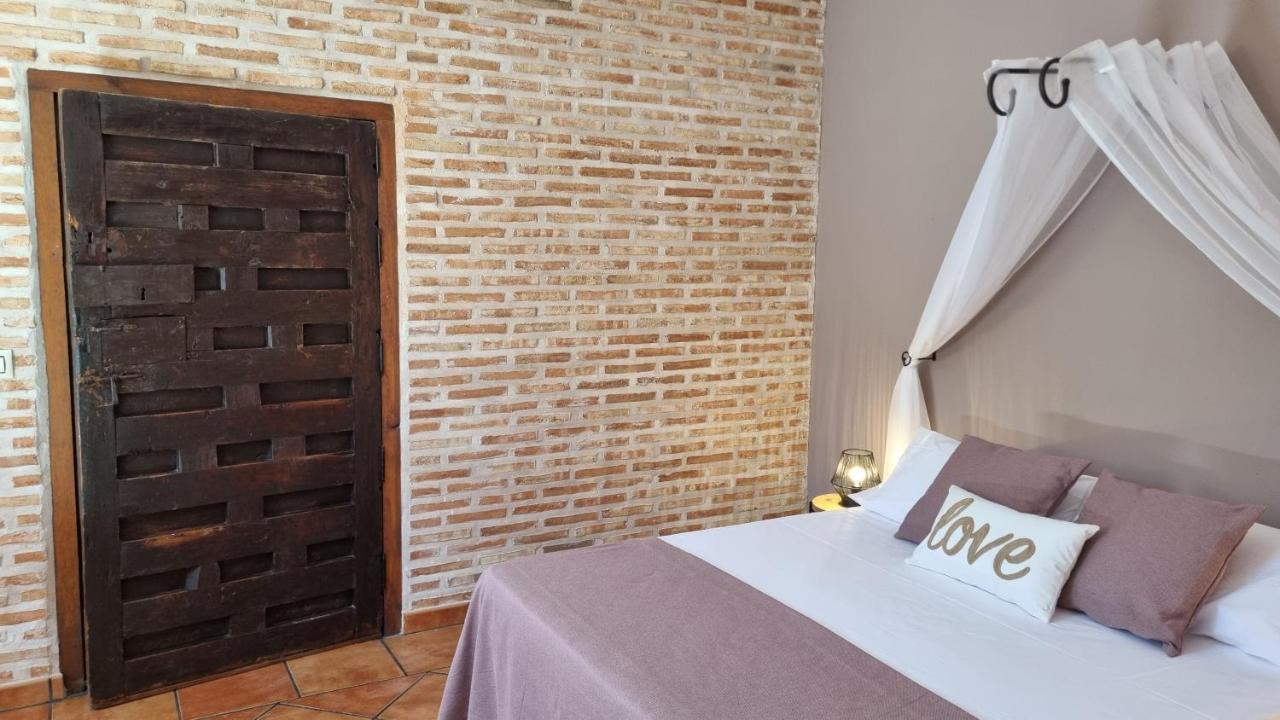 Casa Rural La Posada De Santa Teresa Pastrana Eksteriør bilde