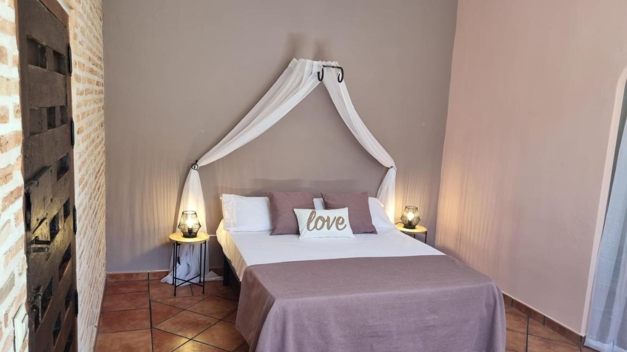 Casa Rural La Posada De Santa Teresa Pastrana Eksteriør bilde